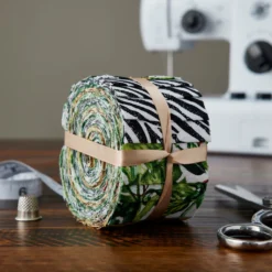 Promo ⌛ Animal Fabric Strips by Loops & Threads® ⌛ 8 Promo ⌛ Animal Fabric Strips by Loops & Threads® ⌛ -Loops & Threads Store 10509765 20